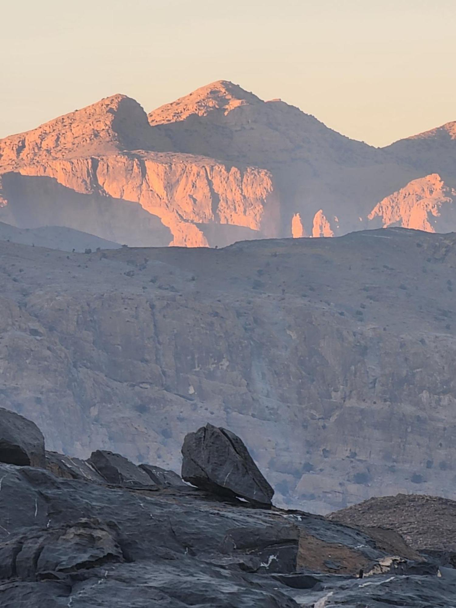 Villa Sunset View Hill Jabal Shams Misfāh Exterior foto
